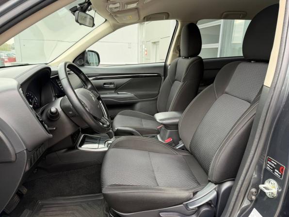 Mitsubishi Outlander III Рестайлинг 3 с пробегом 2019 года, цена 1 585 000 рублей, 248868 км, внедорожник, Автокод Объявления