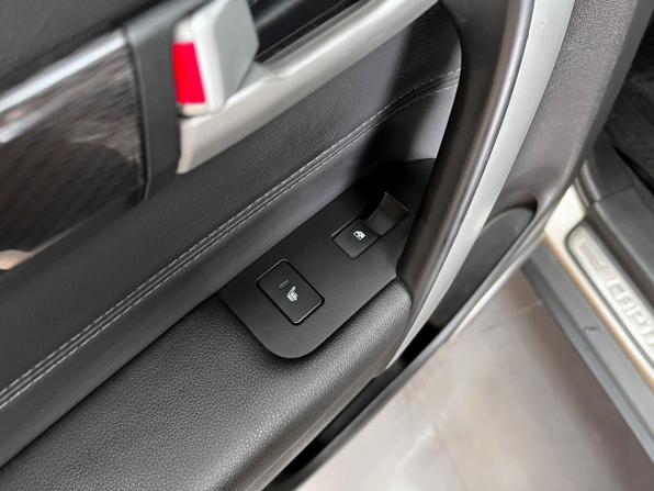 Chevrolet Captiva I Рестайлинг 2 с пробегом 2013 года, цена 1 395 000 рублей, 141523 км, внедорожник, Автокод Объявления