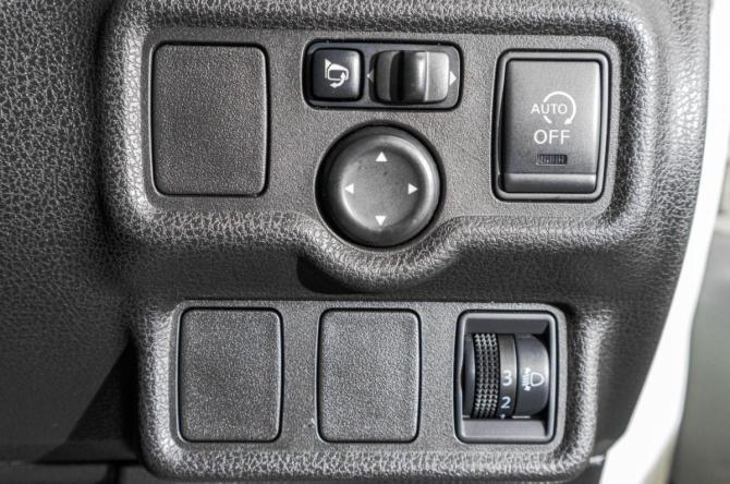 Nissan Note II с пробегом 2013 года, цена 829 000 рублей, 130000 км, хэтчбек, Автокод Объявления
