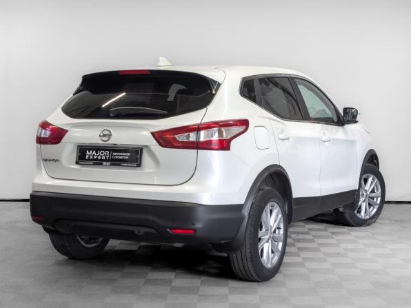 Nissan Qashqai II с пробегом 2017 года, цена 1 370 000 рублей, 120605 км, внедорожник, Автокод Объявления