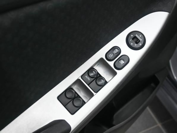 Hyundai Solaris I с пробегом 2012 года, цена 749 900 рублей, 121000 км, хэтчбек, Автокод Объявления