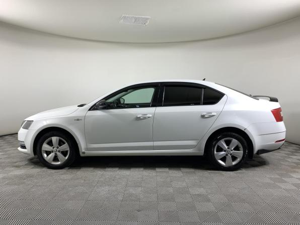 Skoda Octavia III (A7) Рестайлинг с пробегом 2019 года, цена 1 146 000 рублей, 279442 км, лифтбек, Автокод Объявления