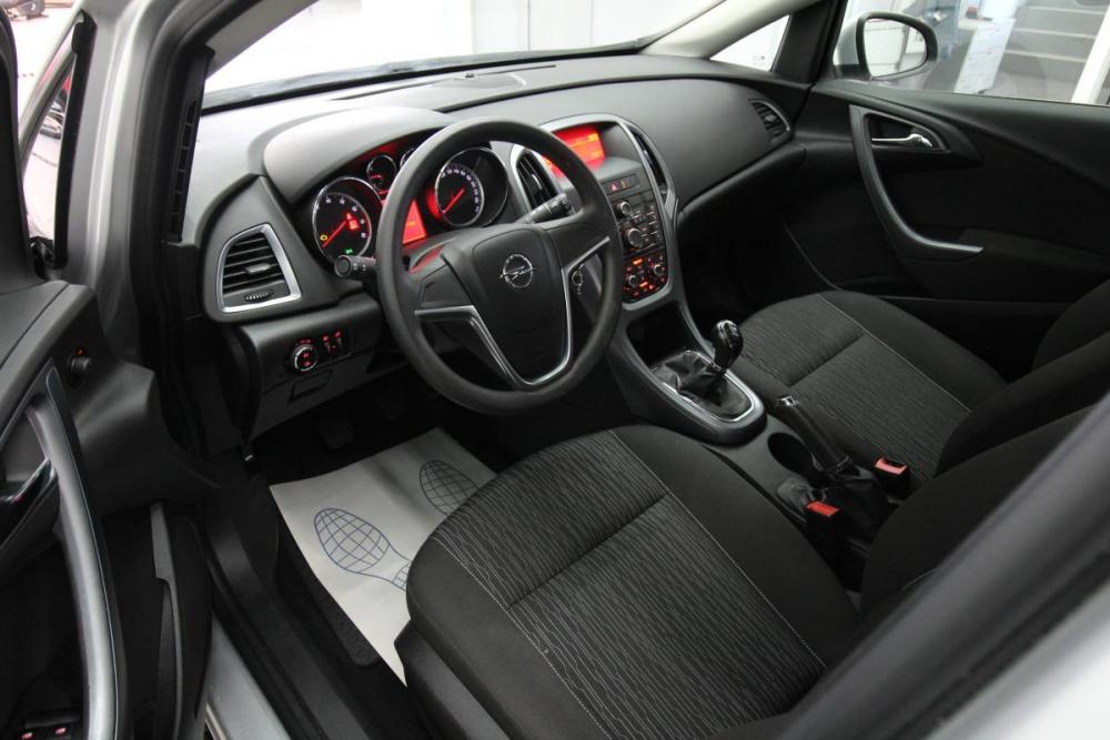 Opel Astra J Рестайлинг Сургут  - изображение 8