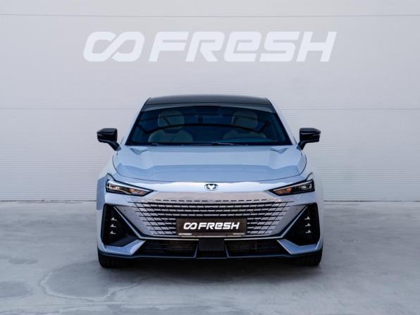 Changan UNI-V I с пробегом 2022 года, цена 2 120 000 рублей, 52296 км, лифтбек, Автокод Объявления