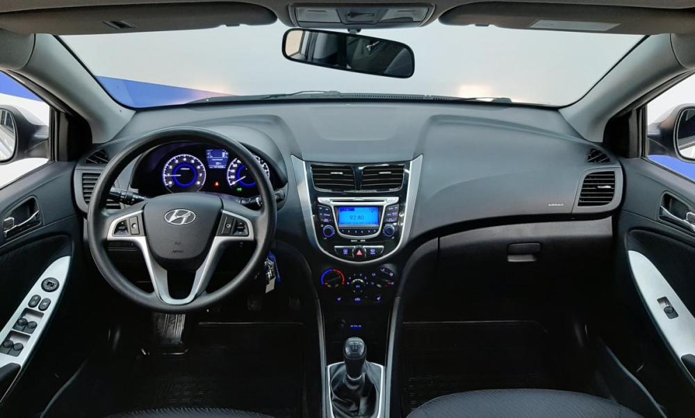 Hyundai Solaris I Москва  - изображение 9