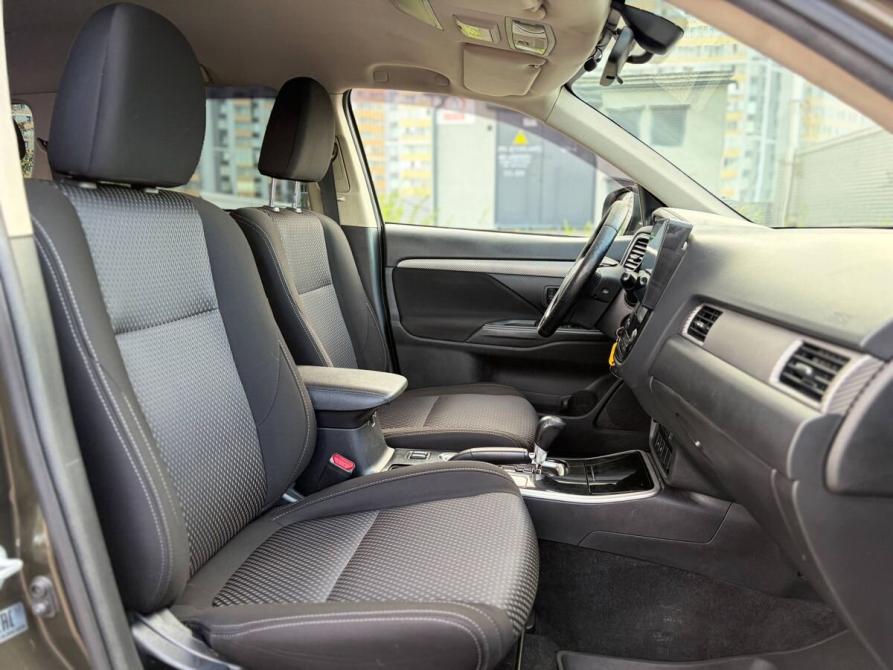 Mitsubishi Outlander III Рестайлинг 3 Санкт-Петербург  - изображение 9