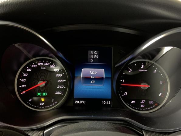 Mercedes-Benz V-Класс III (W447) Рестайлинг с пробегом 2022 года, цена 14 500 000 рублей, 43 км, минивэн, Автокод Объявления