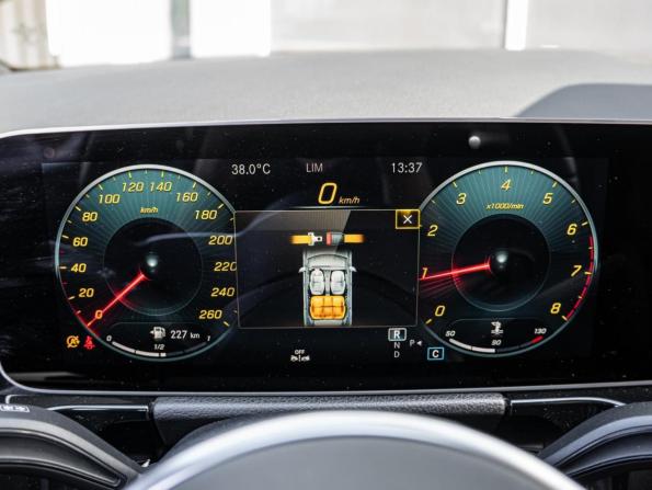 Mercedes-Benz GLA II (H247) с пробегом 2020 года, цена 3 100 000 рублей, 61821 км, внедорожник, Автокод Объявления