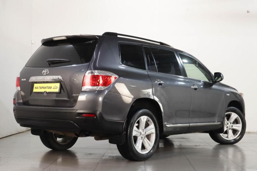 Toyota Highlander II (XU40) Рестайлинг Челябинск  - изображение 7