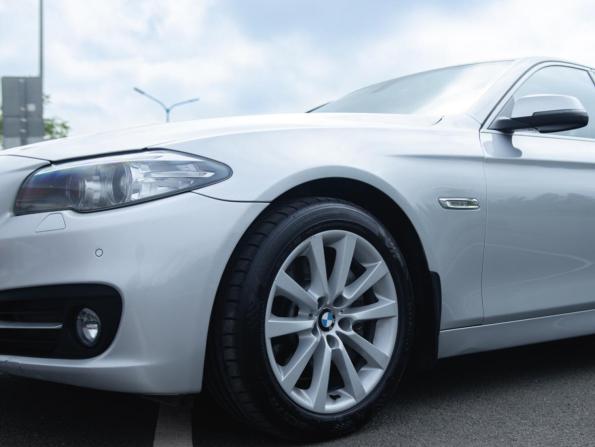 BMW 5 серии VI (F10/F11/F07) Рестайлинг с пробегом 2013 года, цена 1 685 000 рублей, 374492 км, седан, Автокод Объявления