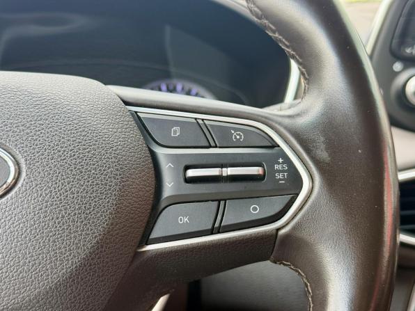 Hyundai Santa Fe IV с пробегом 2020 года, цена 2 827 000 рублей, 123782 км, внедорожник, Автокод Объявления