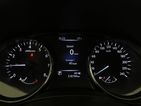 Nissan Qashqai II с пробегом 2018 года, цена 1 230 000 рублей, 210192 км, внедорожник, Автокод Объявления