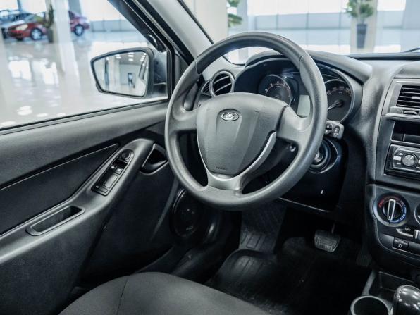 Lada (ВАЗ) Granta I Рестайлинг с пробегом 2019 года, цена 638 000 рублей, 76675 км, седан, Автокод Объявления