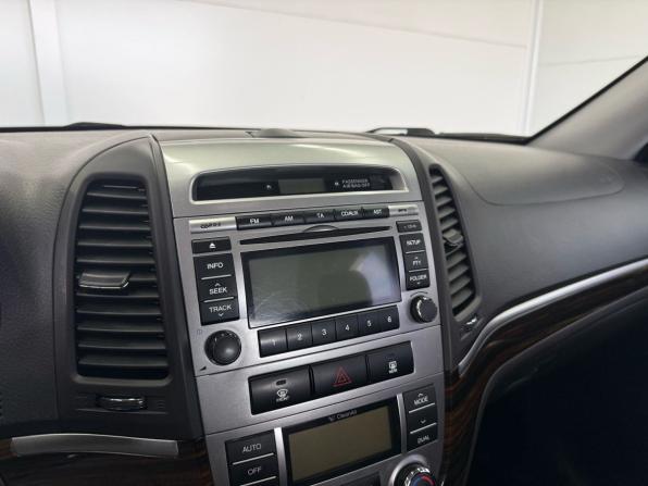 Hyundai Santa Fe II Рестайлинг с пробегом 2010 года, цена 1 399 000 рублей, 134600 км, внедорожник, Автокод Объявления