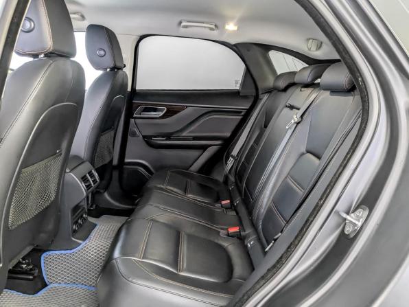 Jaguar F-Pace I с пробегом 2016 года, цена 2 295 000 рублей, 128810 км, внедорожник, Автокод Объявления