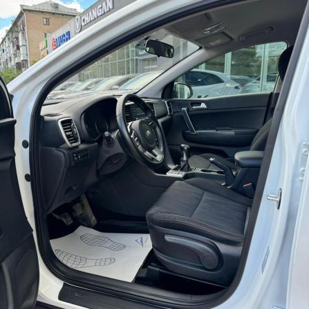 Kia Sportage IV Рестайлинг с пробегом 2019 года, цена 1 814 000 рублей, 170000 км, внедорожник, Автокод Объявления