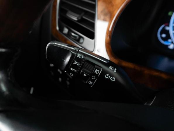 Hyundai Equus II Рестайлинг с пробегом 2013 года, цена 1 719 000 рублей, 205636 км, седан, Автокод Объявления