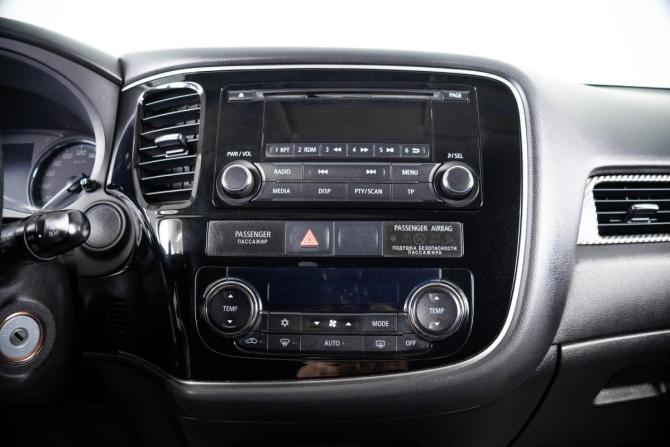 Mitsubishi Outlander III с пробегом 2013 года, цена 1 299 000 рублей, 230000 км, внедорожник, Автокод Объявления