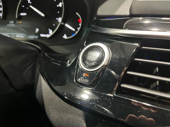 BMW 5 серии VII (G30/G31/G38) с пробегом 2018 года, цена 2 990 000 рублей, 139671 км, седан, Автокод Объявления
