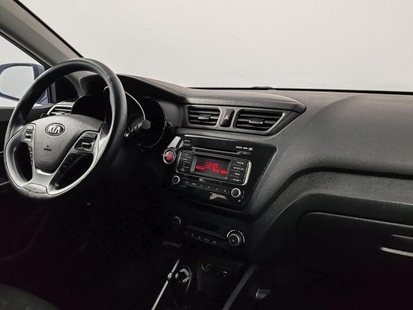 Kia Rio III Рестайлинг с пробегом 2016 года, цена 1 039 000 рублей, 174209 км, седан, Автокод Объявления