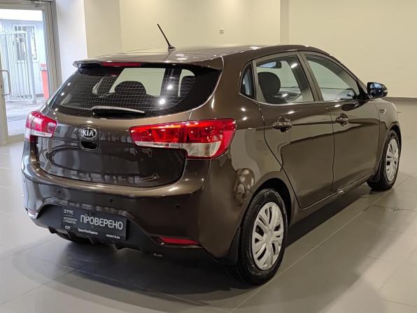 Kia Rio III Рестайлинг с пробегом 2016 года, цена 955 000 рублей, 168710 км, хэтчбек, Автокод Объявления