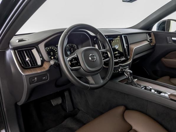 Volvo XC60 II с пробегом 2020 года, цена 4 300 000 рублей, 46592 км, внедорожник, Автокод Объявления