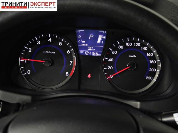Hyundai Solaris I с пробегом 2012 года, цена 867 000 рублей, 124164 км, седан, Автокод Объявления