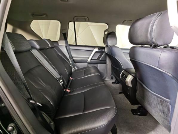 Toyota Land Cruiser Prado 150 Series с пробегом 2013 года, цена 3 770 000 рублей, 114100 км, внедорожник, Автокод Объявления