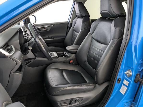 Toyota RAV4 V (XA50) с пробегом 2020 года, цена 2 845 000 рублей, 153555 км, внедорожник, Автокод Объявления