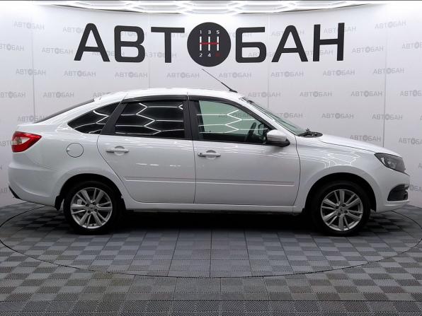Lada (ВАЗ) Granta I Рестайлинг с пробегом 2022 года, цена 649 000 рублей, 124905 км, лифтбек, Автокод Объявления