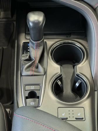 Toyota Camry VIII (XV70) Рестайлинг с пробегом 2021 года, цена 3 350 000 рублей, 61922 км, седан, Автокод Объявления