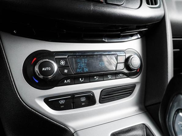 Ford Focus III с пробегом 2013 года, цена 970 000 рублей, 135584 км, хэтчбек, Автокод Объявления