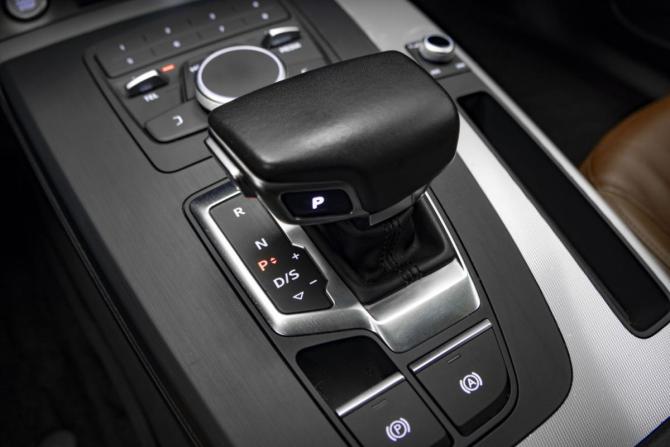 Audi Q5 II (FY) с пробегом 2017 года, цена 2 932 000 рублей, 152881 км, внедорожник, Автокод Объявления