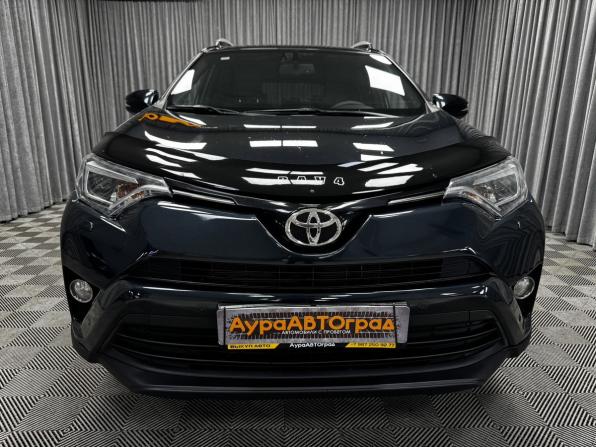 Toyota RAV4 IV (XA40) Рестайлинг с пробегом 2017 года, цена 2 300 000 рублей, 155954 км, внедорожник, Автокод Объявления