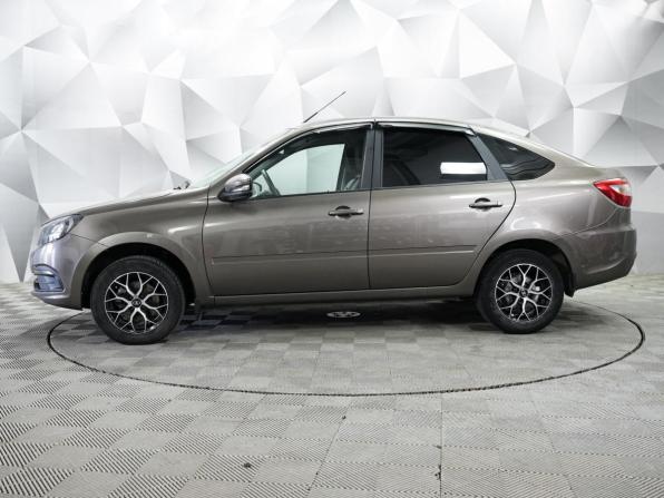 Lada (ВАЗ) Granta I Рестайлинг с пробегом 2024 года, цена 992 000 рублей, 36938 км, лифтбек, Автокод Объявления
