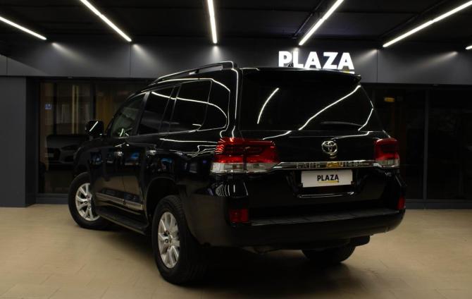 Toyota Land Cruiser 200 Series Рестайлинг 2 с пробегом 2015 года, цена 4 789 000 рублей, 324353 км, внедорожник, Автокод Объявления