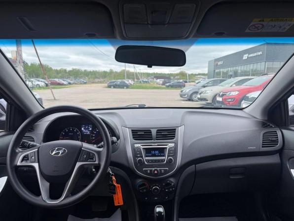 Hyundai Solaris I с пробегом 2014 года, цена 1 055 000 рублей, 124639 км, хэтчбек, Автокод Объявления