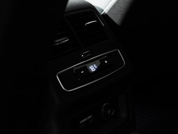 Audi A4 V (B9) Рестайлинг с пробегом 2021 года, цена 3 869 700 рублей, 82300 км, седан, Автокод Объявления