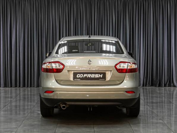 Renault Fluence I Рестайлинг с пробегом 2014 года, цена 719 000 рублей, 278826 км, седан, Автокод Объявления