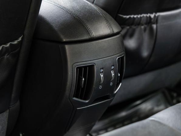 Hyundai Sonata VI (YF) с пробегом 2010 года, цена 1 178 000 рублей, 147476 км, седан, Автокод Объявления