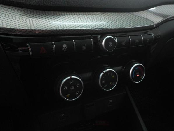 Lada (ВАЗ) Vesta I Рестайлинг (NG) с пробегом 2025 года, цена 1 399 000 рублей, 24650 км, седан, Автокод Объявления