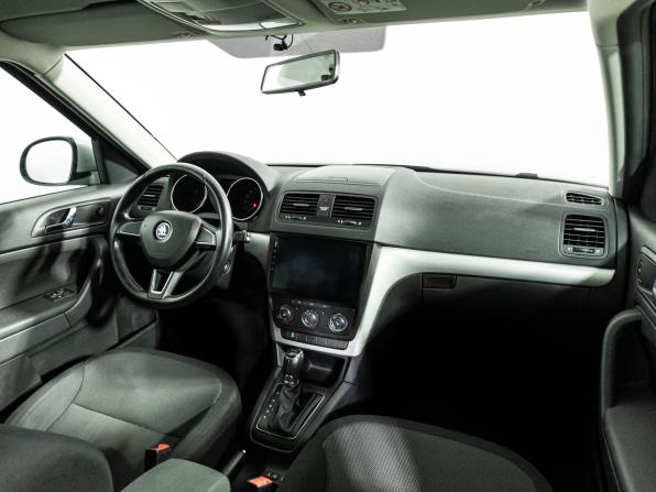 Skoda Yeti I Рестайлинг с пробегом 2014 года, цена 1 049 700 рублей, 152618 км, внедорожник, Автокод Объявления
