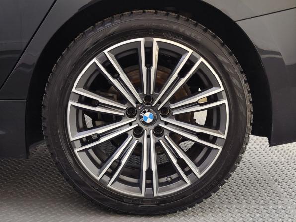 BMW 3 серии VII (G2x) с пробегом 2021 года, цена 4 045 000 рублей, 96703 км, седан, Автокод Объявления