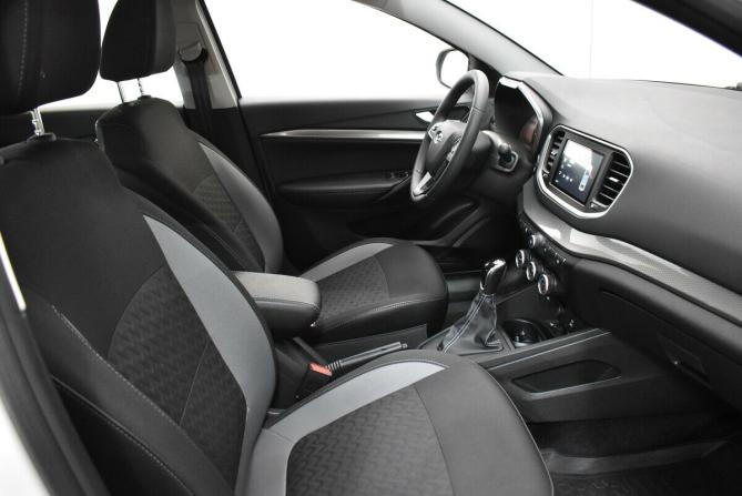 Lada (ВАЗ) Vesta I Рестайлинг (NG) с пробегом 2024 года, цена 1 370 000 рублей, 9090 км, седан, Автокод Объявления
