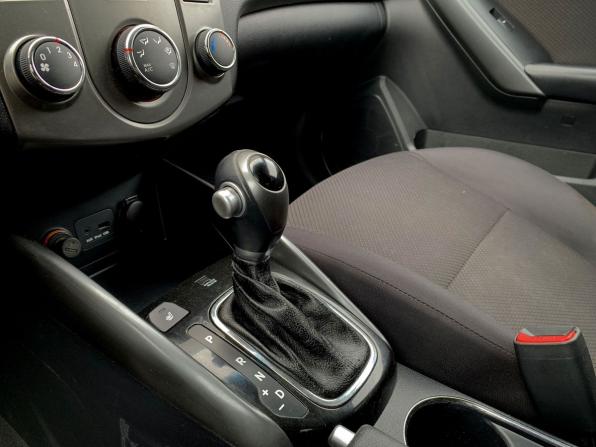 Kia Cerato II с пробегом 2011 года, цена 718 000 рублей, 155517 км, седан, Автокод Объявления