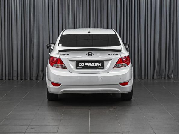 Hyundai Solaris I с пробегом 2013 года, цена 824 000 рублей, 139068 км, седан, Автокод Объявления