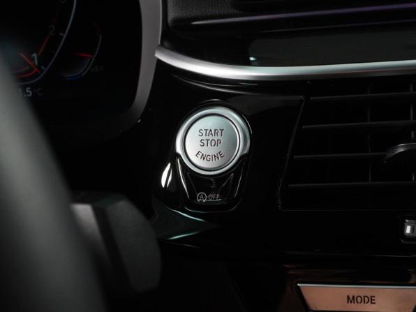 BMW 5 серии VII (G30/G31/G38) Рестайлинг с пробегом 2021 года, цена 4 999 000 рублей, 66455 км, седан, Автокод Объявления