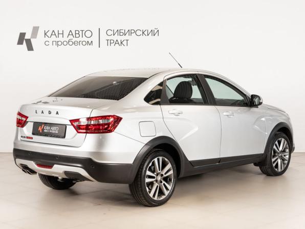 Lada (ВАЗ) Vesta I с пробегом 2018 года, цена 915 000 рублей, 139984 км, седан, Автокод Объявления