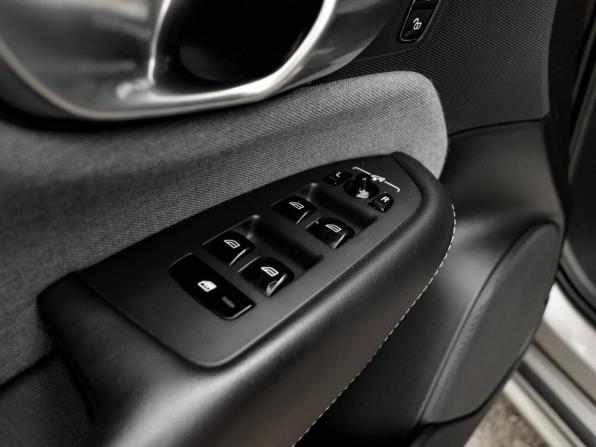 Volvo XC90 II Рестайлинг 1 с пробегом 2019 года, цена 3 550 000 рублей, 146369 км, внедорожник, Автокод Объявления