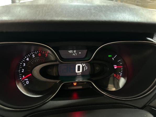 Renault Kaptur I Рестайлинг с пробегом 2021 года, цена 1 350 000 рублей, 48518 км, внедорожник, Автокод Объявления